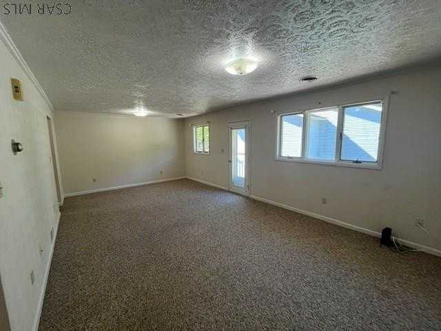 722 E Oakmont Blvd - Photo 6 of 18