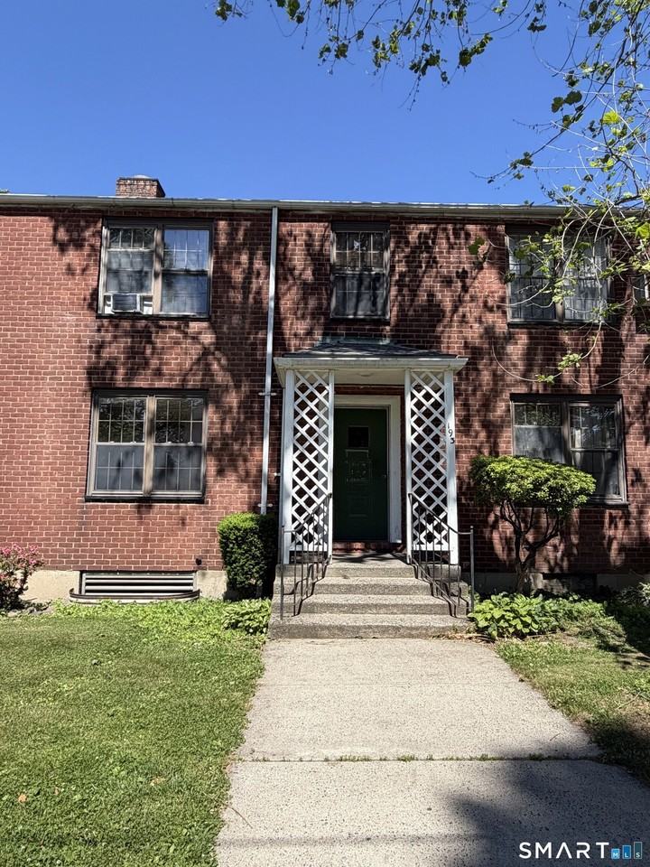 193 Virginia Ave #A - Photo 3 of 21