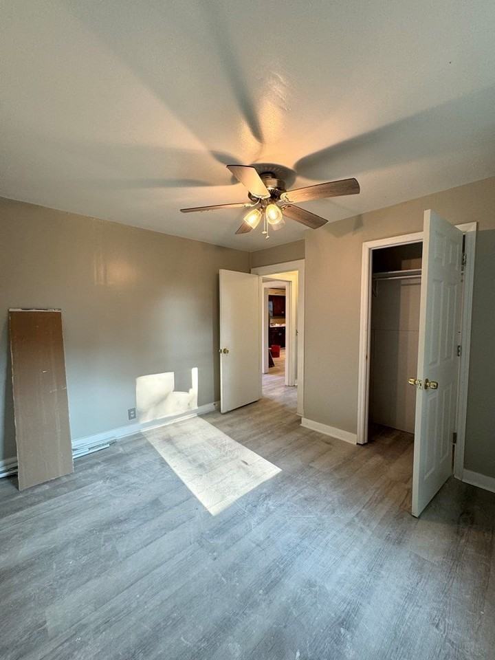 2377 S Riverbend Rd - Photo 7 of 14