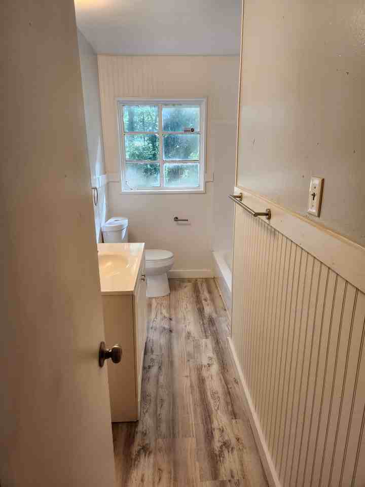 5440 Grafton St #1 - Photo 7 of 11