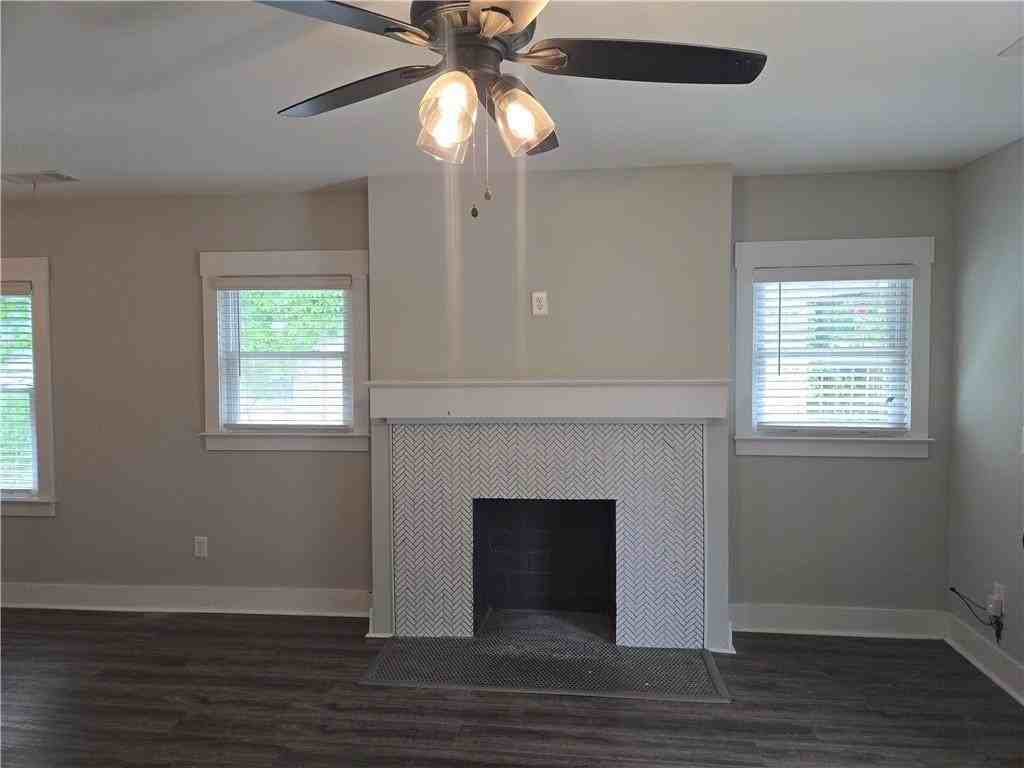 1029 Washington Heights Ter Nw - Photo 4 of 18
