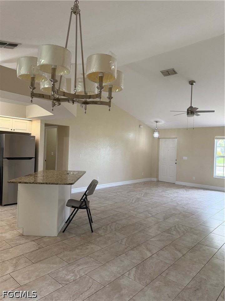 1235 Shelby Pkwy - Photo 7 of 32