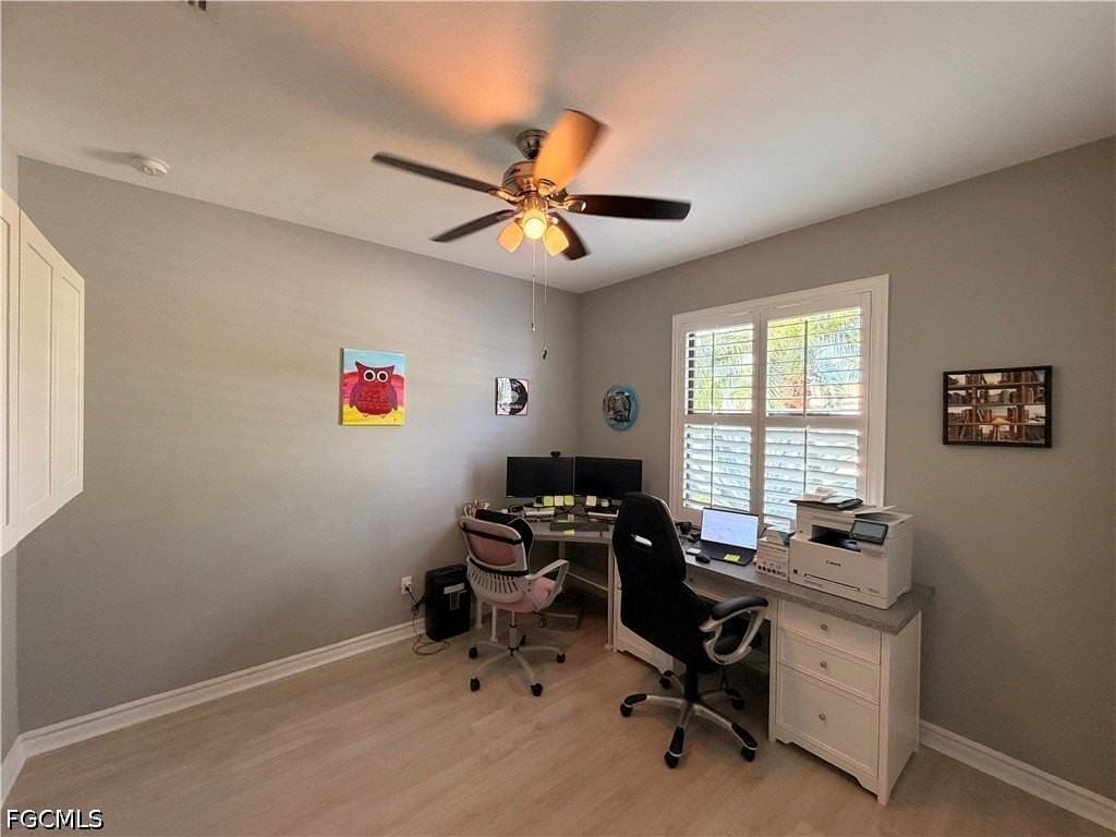 20239 Cypress Shadows Blvd - Photo 4 of 27