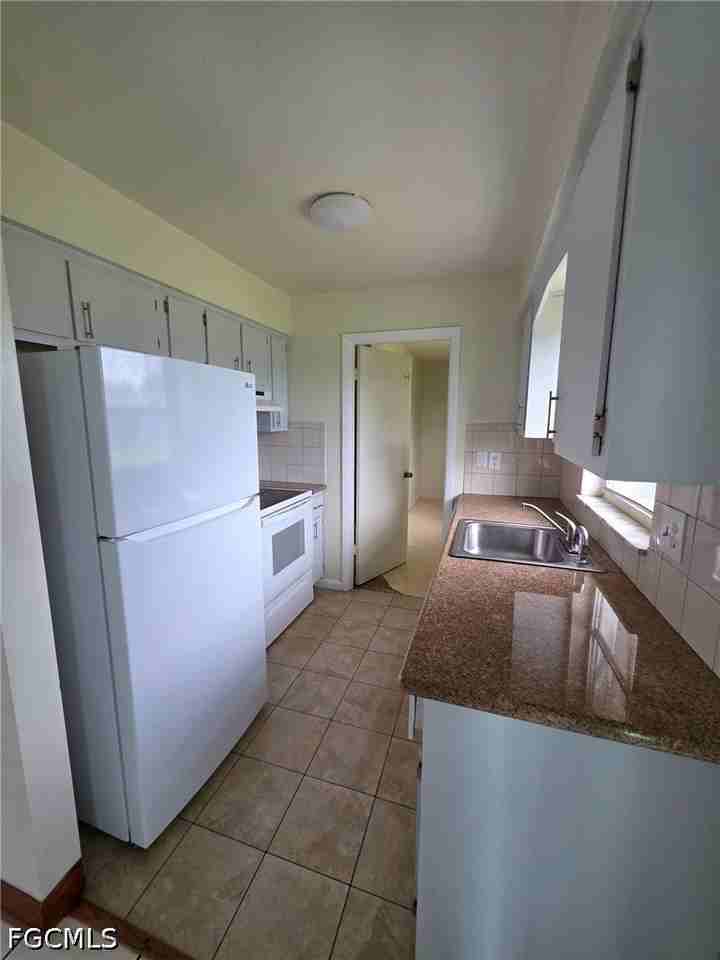 1507 Markdale St E - Photo 5 of 13