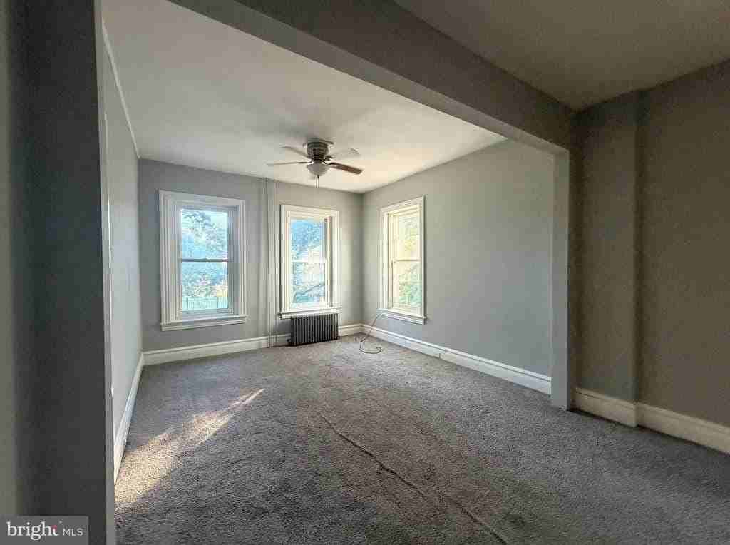 657 N Charlotte St #2 - Photo 6 of 11