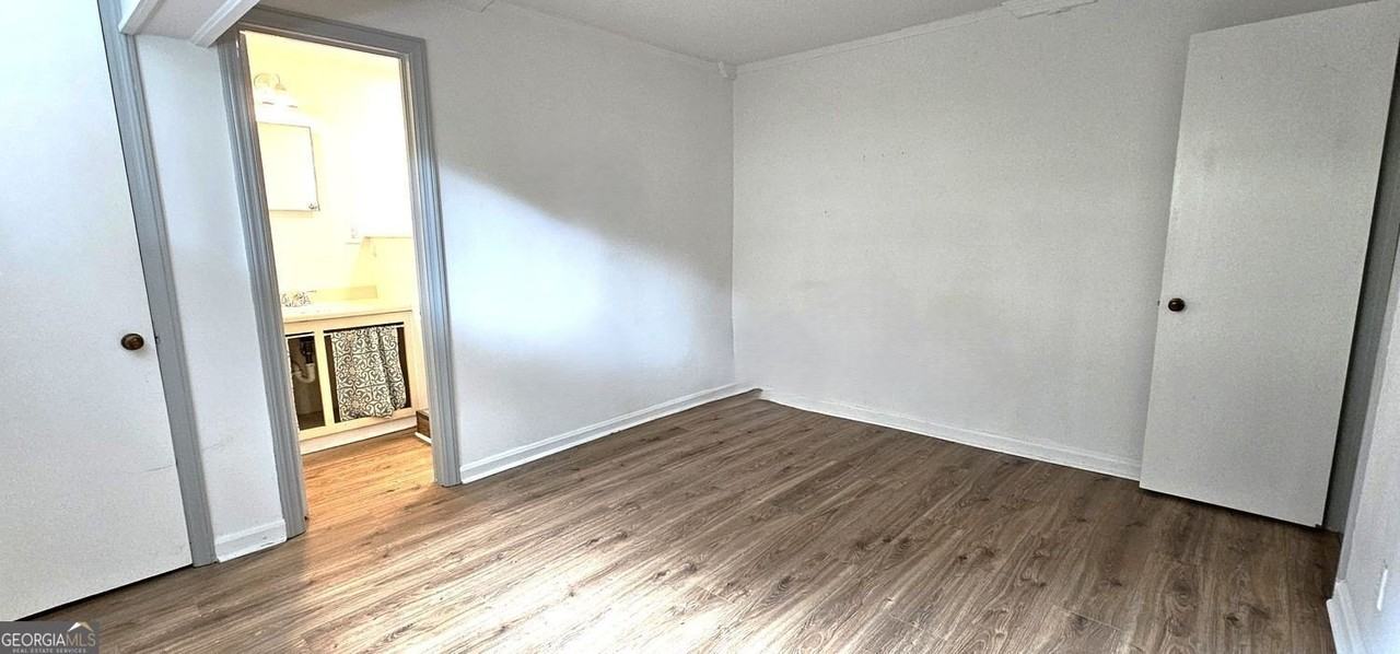 1067 Lanier Blvd Ne #B - Photo 6 of 9