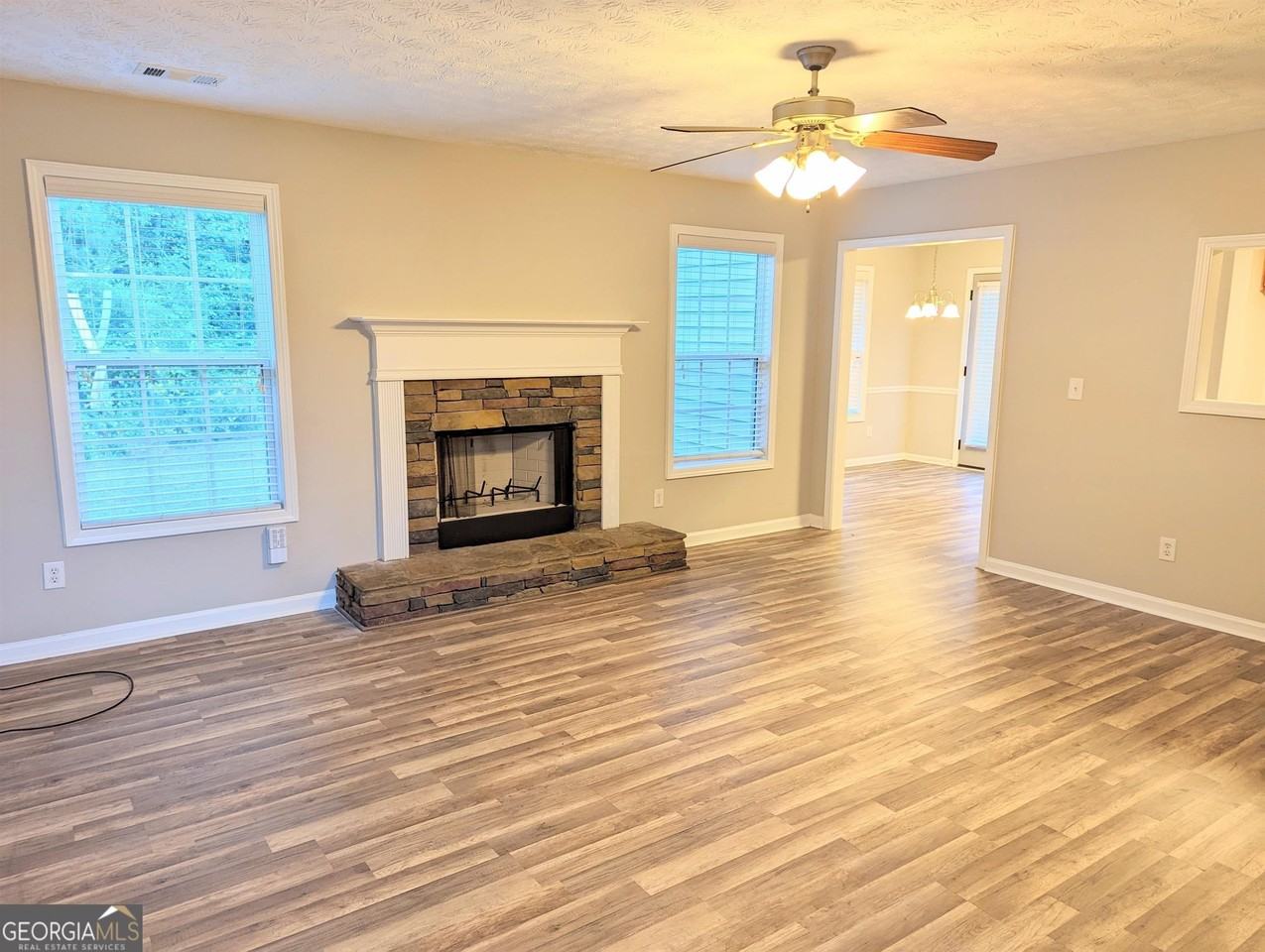 1248 Nottley Dr - Photo 6 of 25