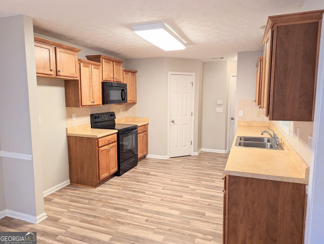 1248 Nottley Dr - Photo 7 of 25