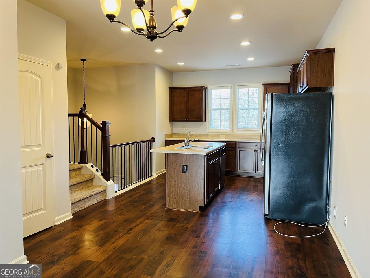 381 Sand Bay Dr Sw - Photo 7 of 33