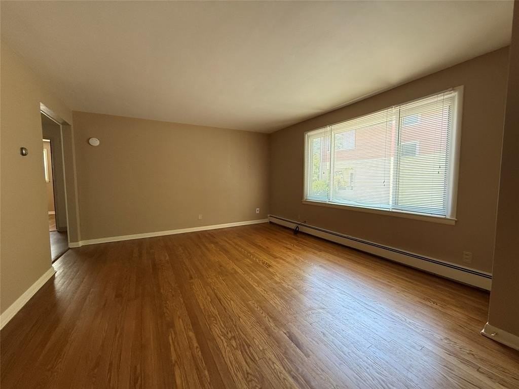 4 Aldrich Ave #1 - Photo 6 of 23