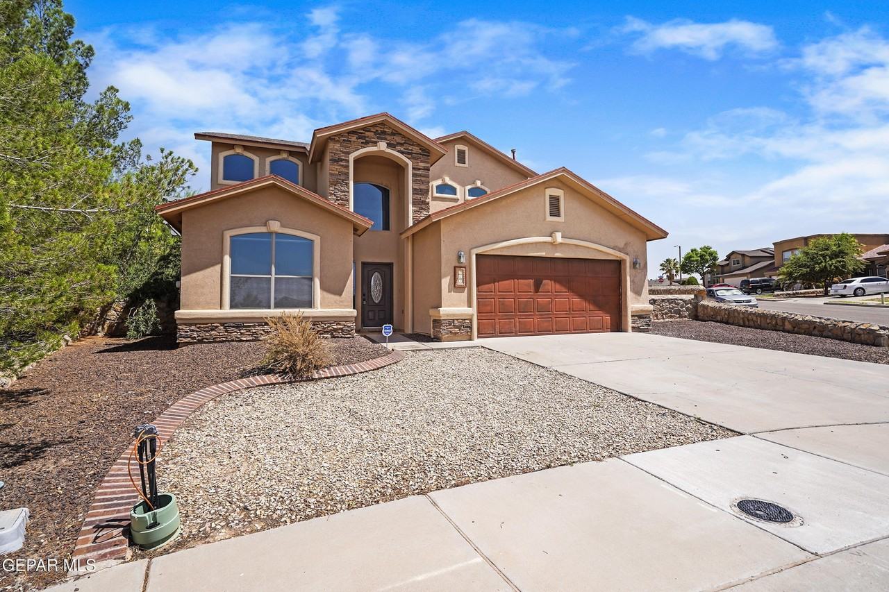 369 Emerald Acres - Photo 3 of 35