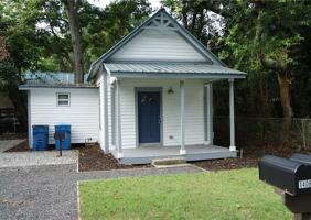 featured image of 1406 Monck St