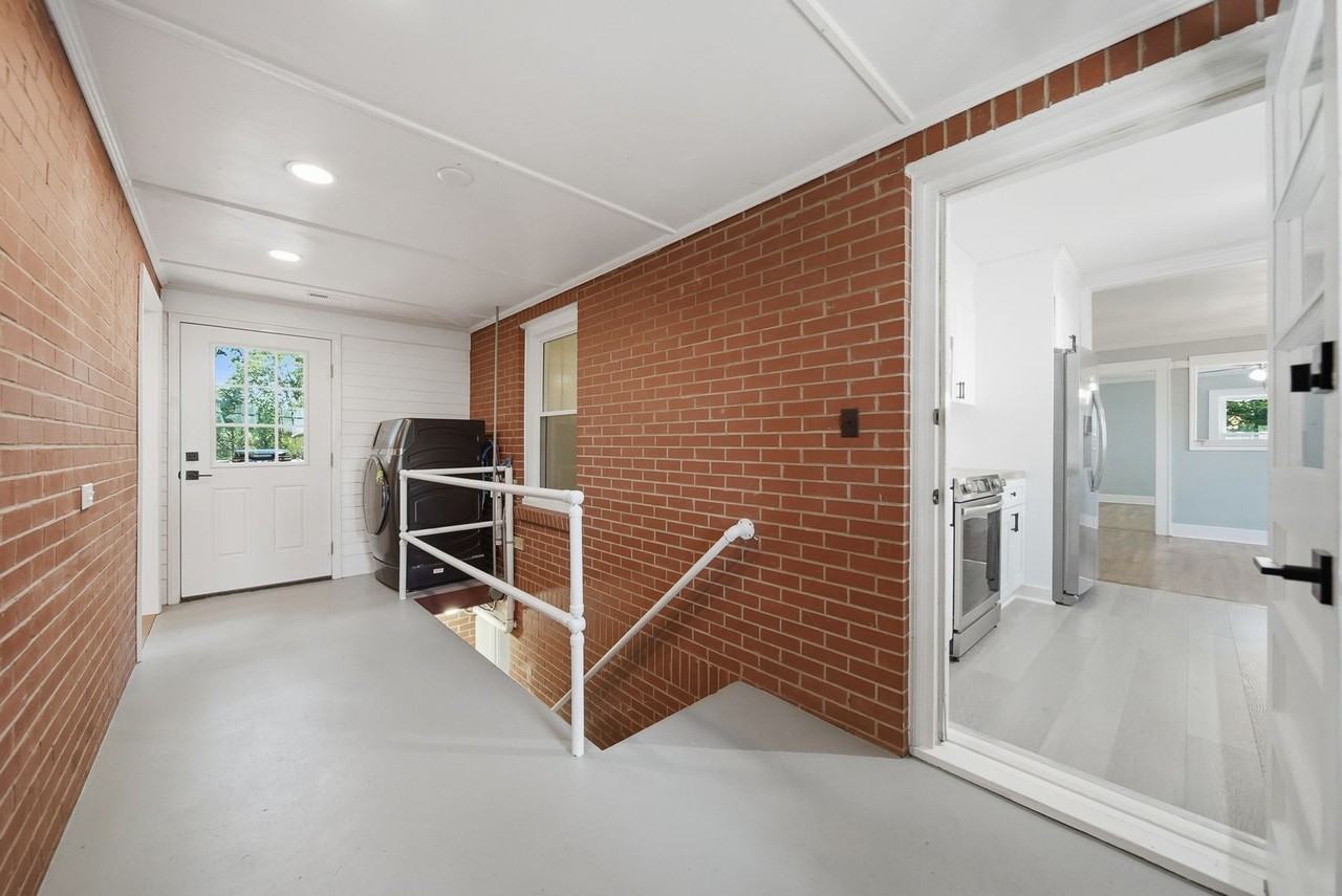 2048 Quiet Ln - Photo 6 of 16