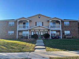 featured image of 410 S River Rd