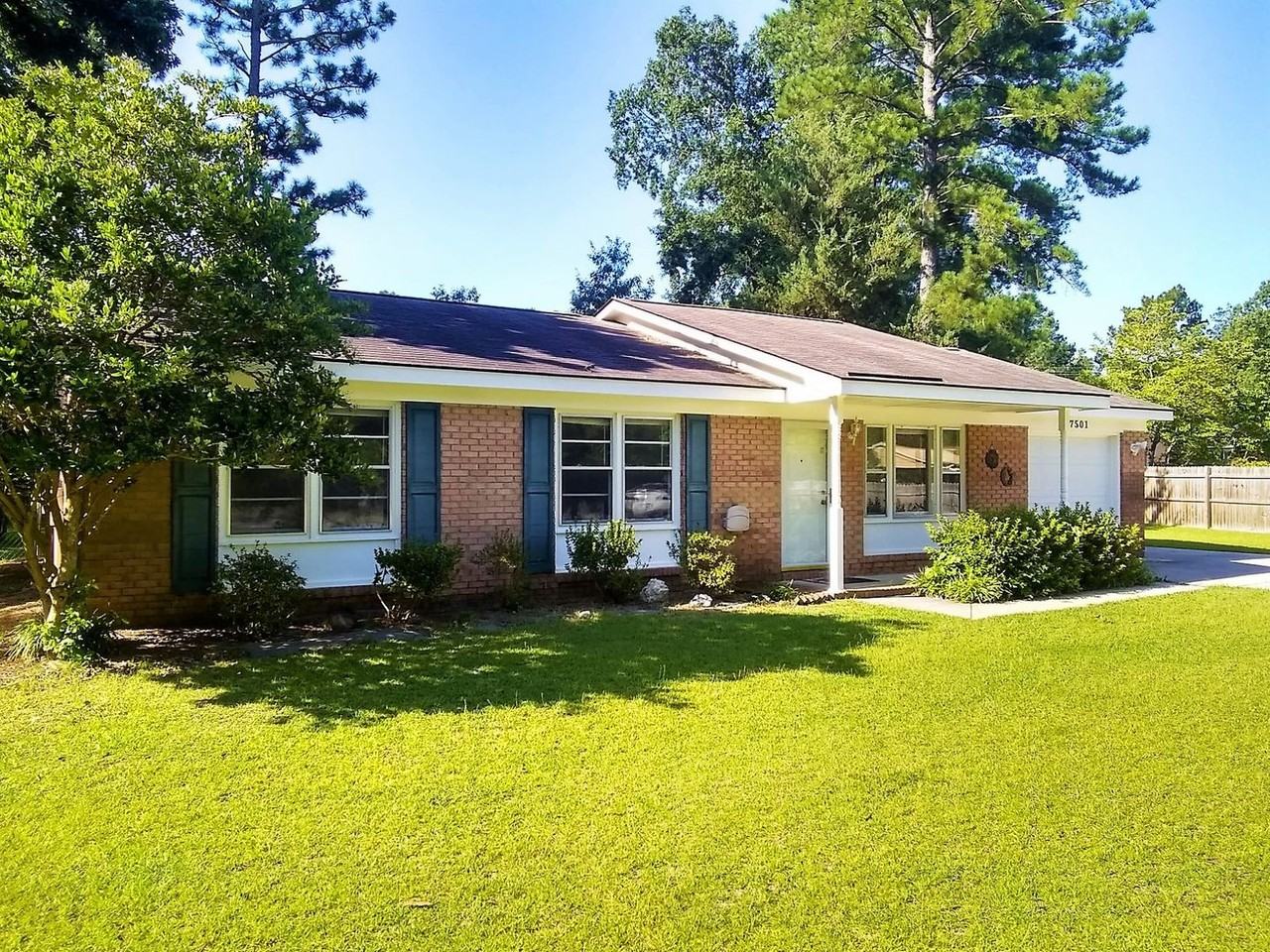 7501 Martha Ct - Photo 2 of 50
