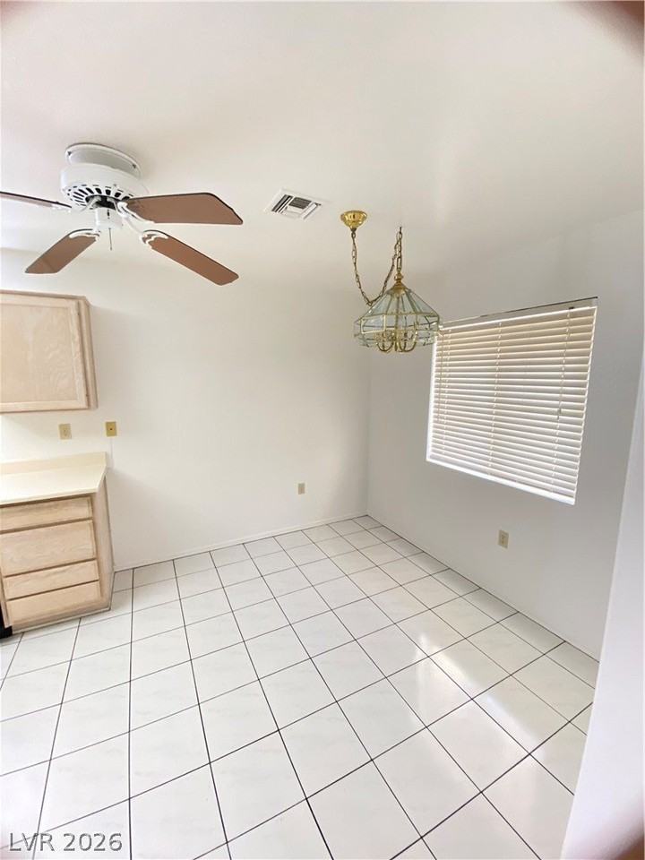 9012 Starmount Dr - Photo 6 of 24