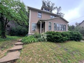 254 Warren Ave Se - Photo 1 of 1