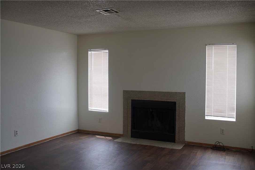 1842 Nebula Dr #270 - Photo 2 of 17