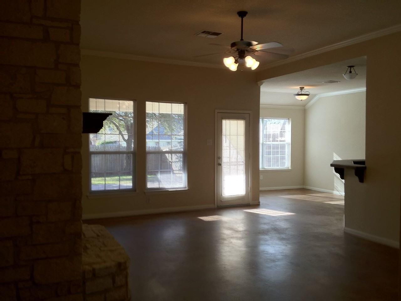 301A Chapel Trail Cir - Photo 3 of 9