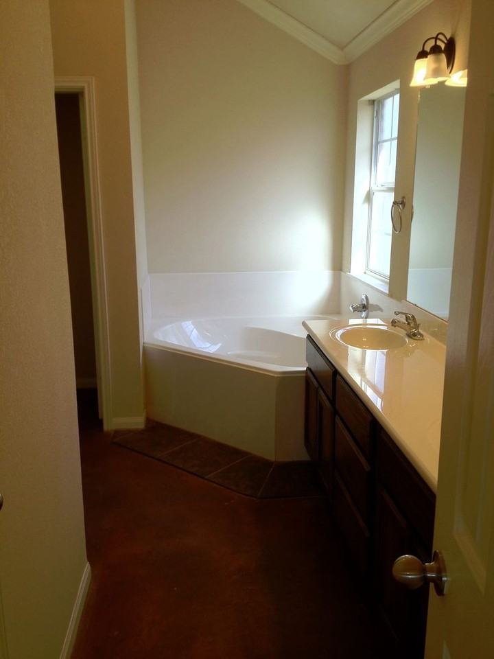 301A Chapel Trail Cir - Photo 6 of 9