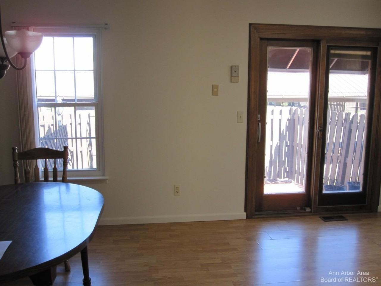 3238 Alpine Dr - Photo 7 of 25