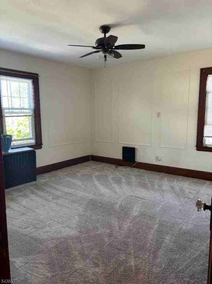 2074 Stowe St - Photo 4 of 7