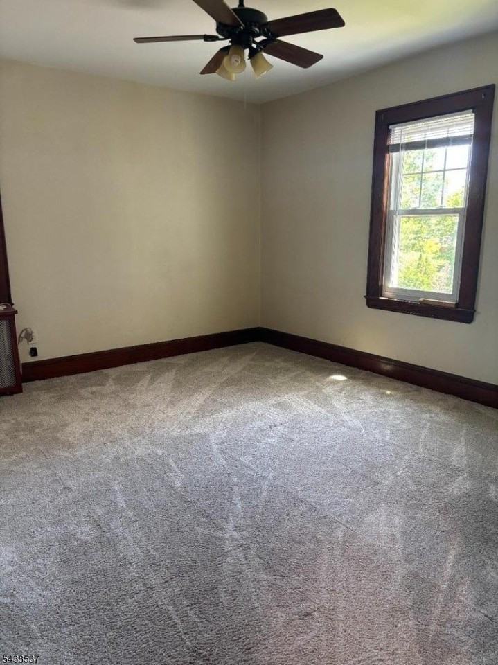 2074 Stowe St - Photo 6 of 7