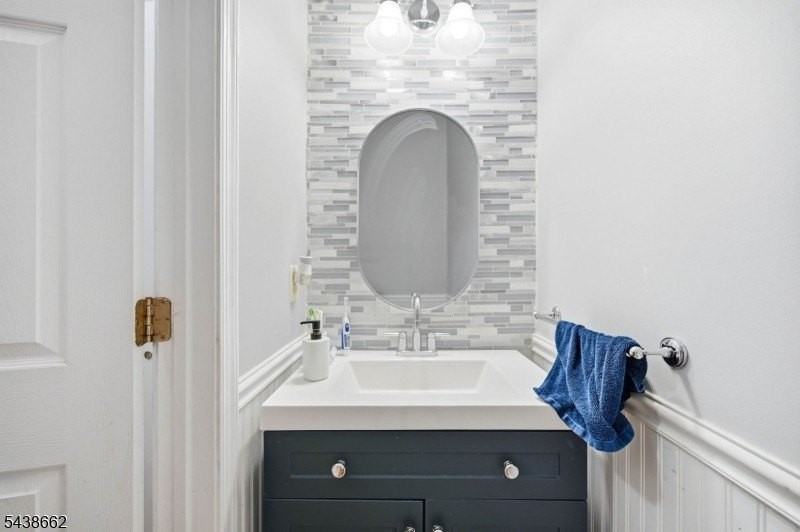 61 Schweinberg Dr - Photo 6 of 28
