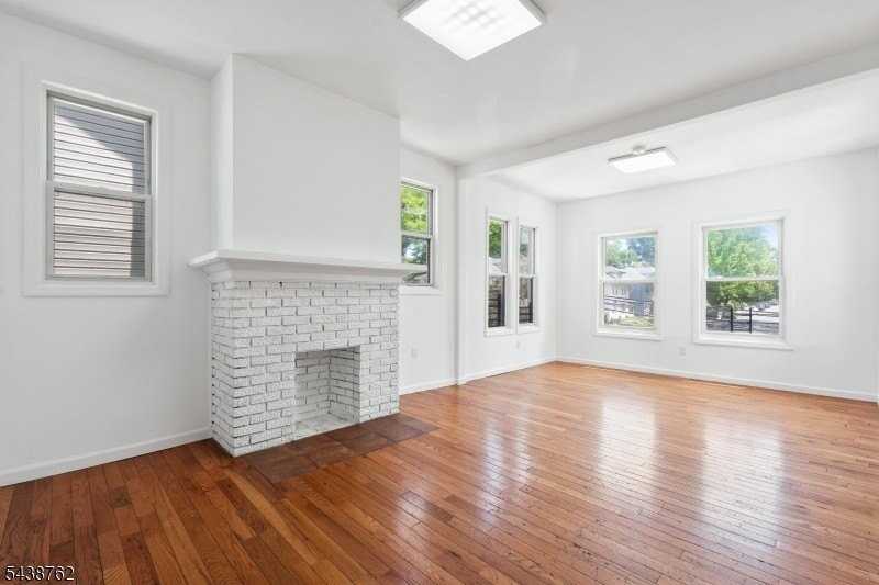 1043 Hunterdon St #2 - Photo 3 of 21