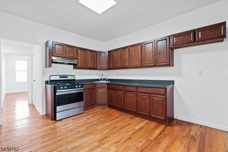 1043 Hunterdon St #2 - Photo 7 of 21