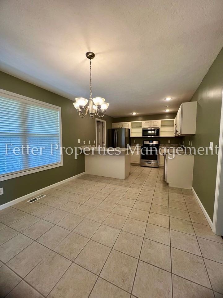 4595 Miranda Dr - Photo 4 of 25
