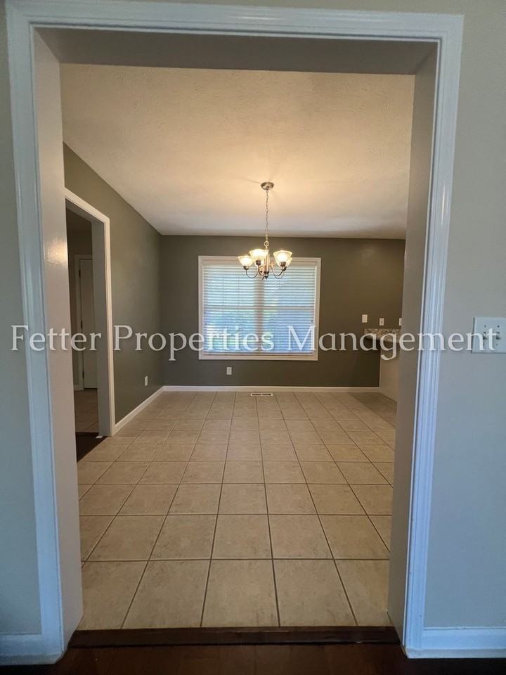 4595 Miranda Dr - Photo 5 of 25