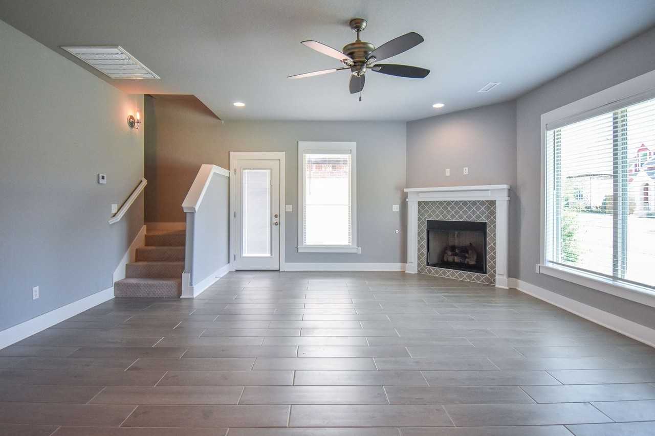 3446 W Pinot Ln - Photo 5 of 30