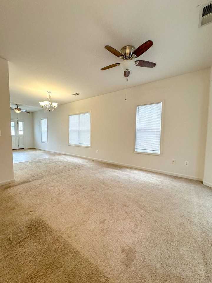 106A Villa Cir - Photo 7 of 14