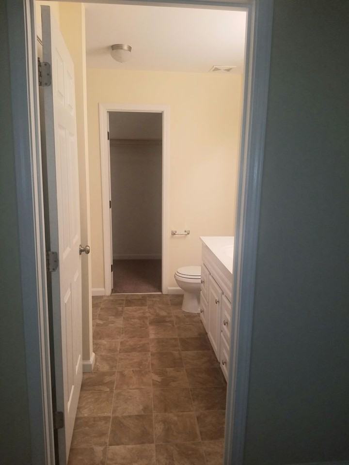 1518 Persimmon Trce - Photo 6 of 10
