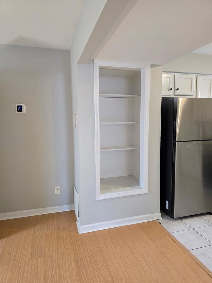 7100 Smith Ave #GL - Photo 7 of 17
