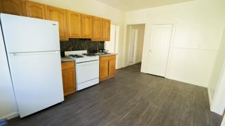 573 Avenue E - Photo 1 of 1