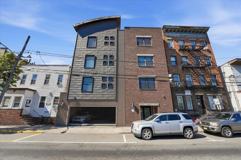 515 30th St #1C - Photo 1 of 1