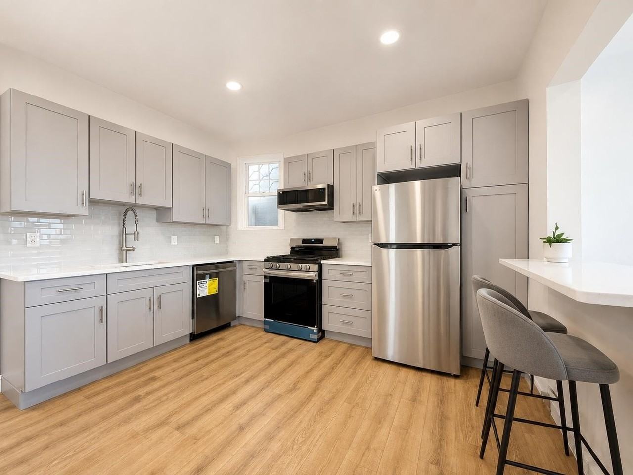 892 Broadway #2 - Photo 2 of 14