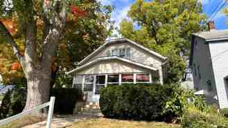 715 Barnett St Ne - Photo 1 of 1