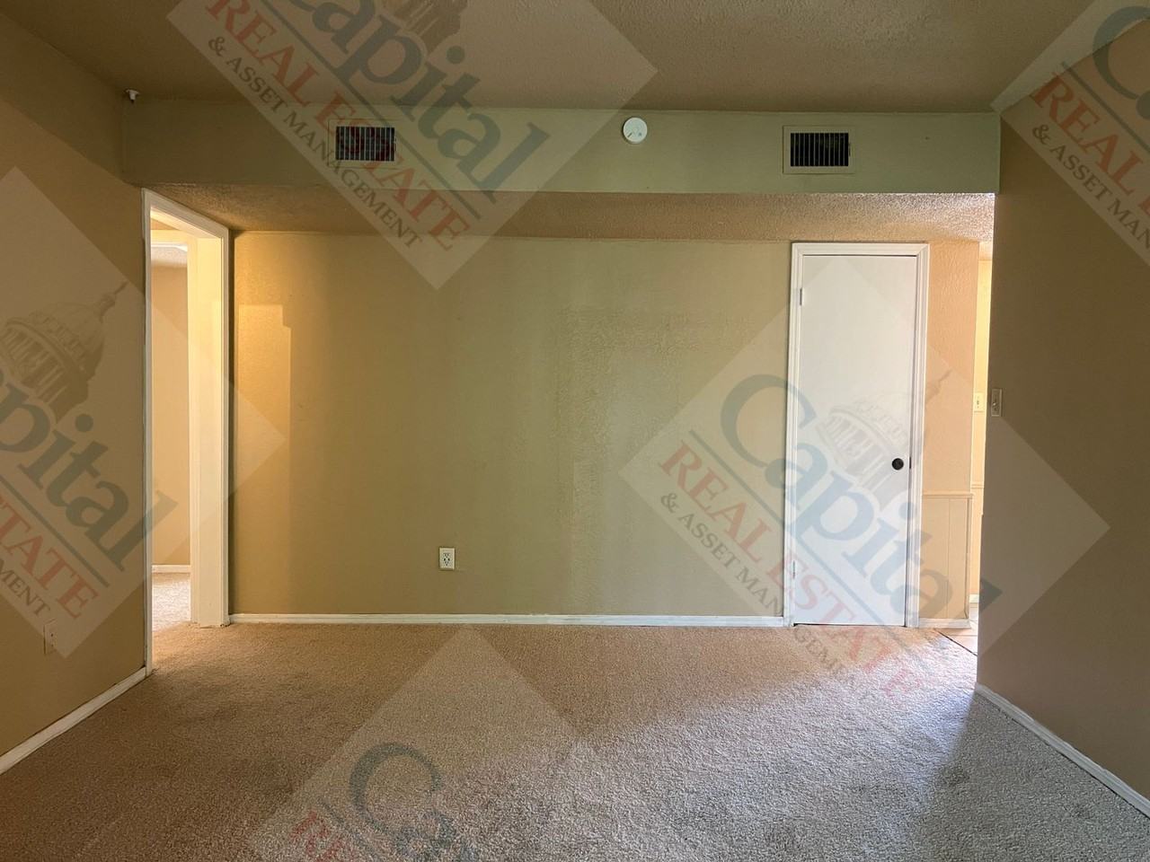 1715 E Lindsey St #2 - Photo 6 of 32
