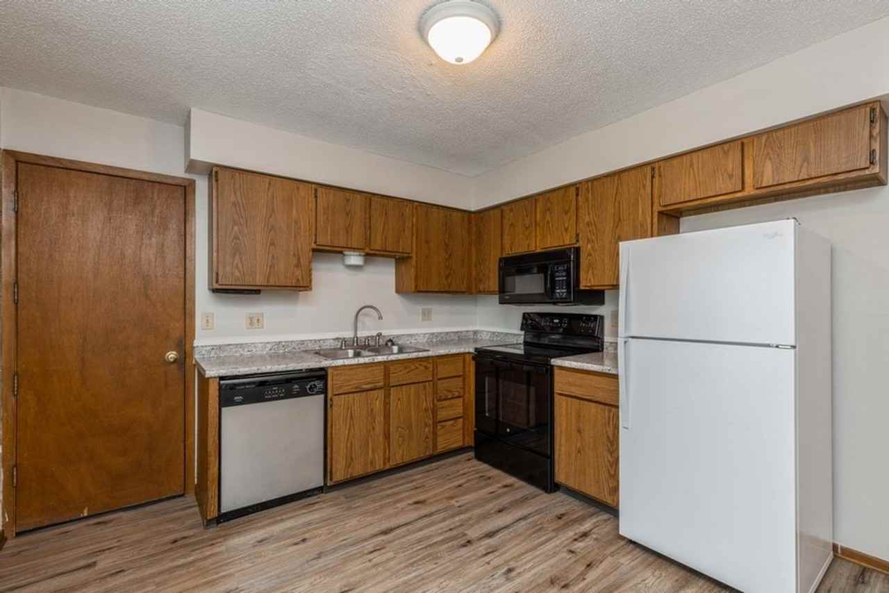 4126 Harris St - Photo 4 of 16