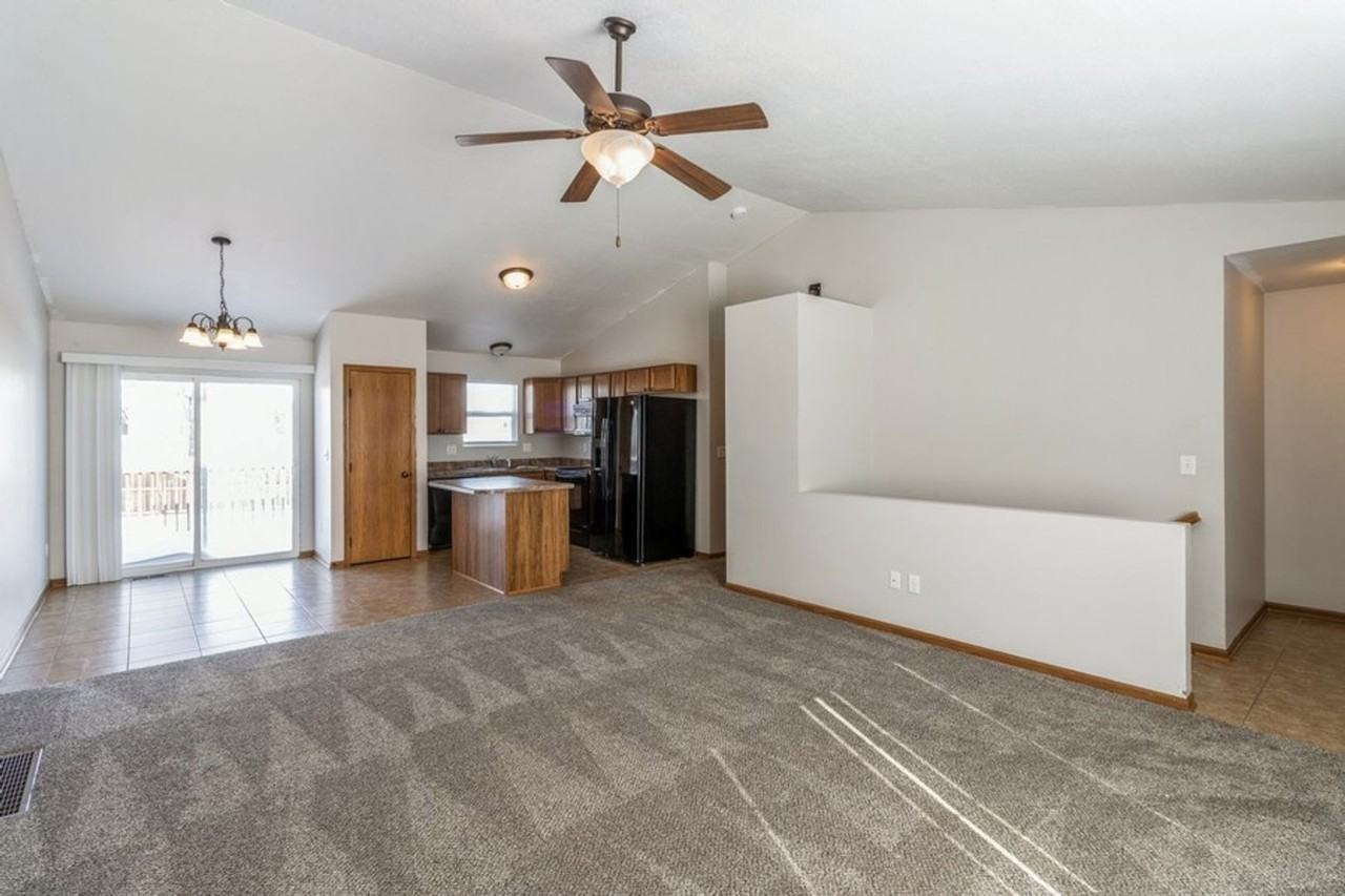 3518 Nw 20th St - Photo 2 of 17