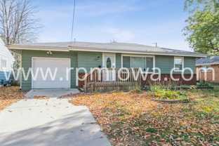 221 Sw Scott St - Photo 1 of 1