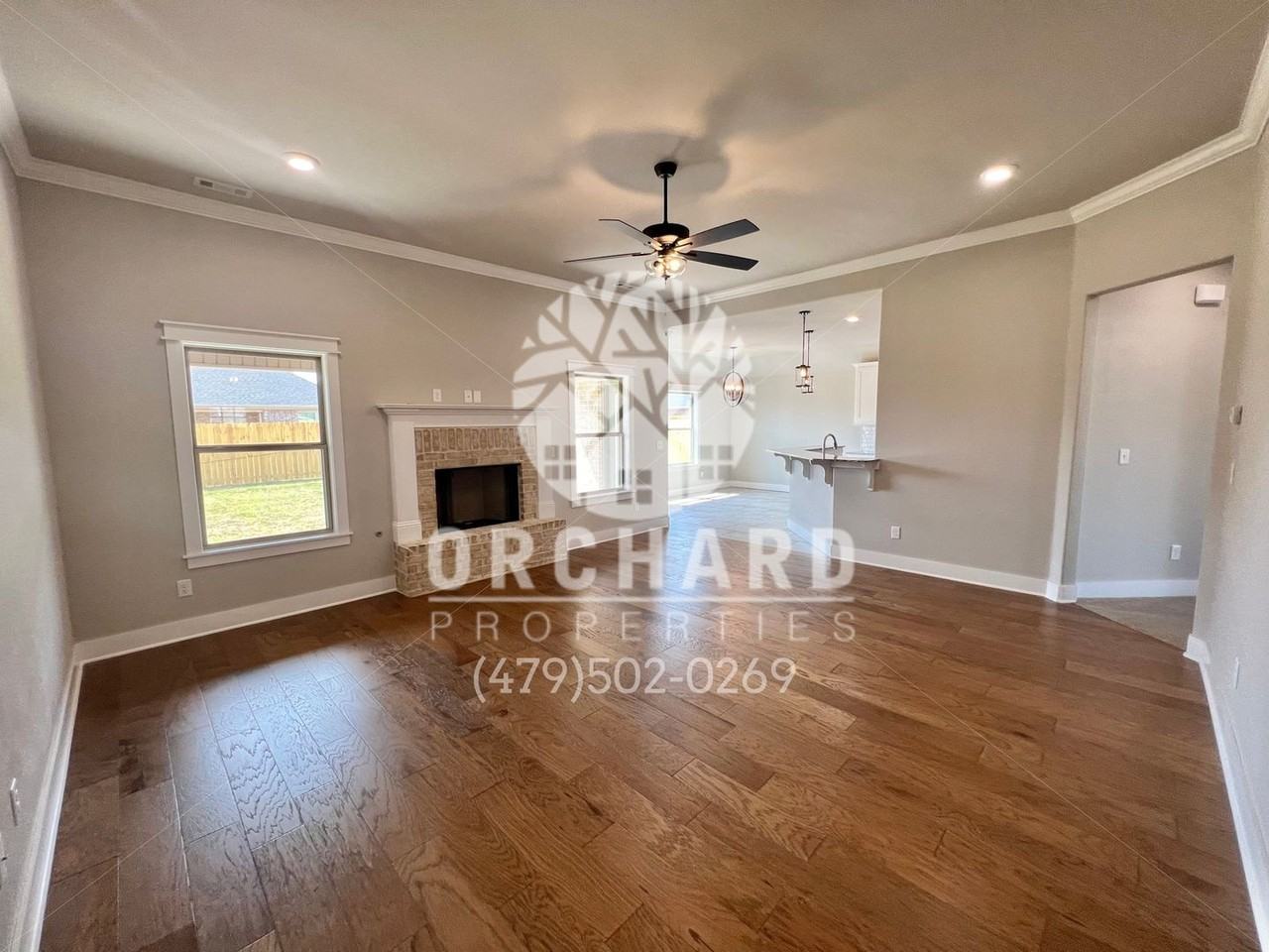 969 Arden St - Photo 2 of 26
