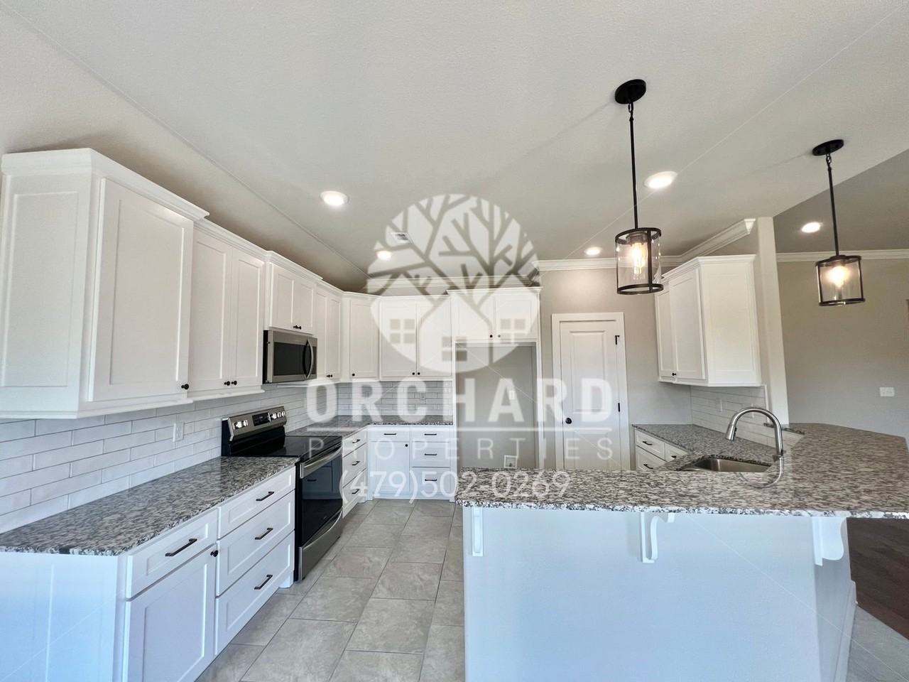 969 Arden St - Photo 7 of 26