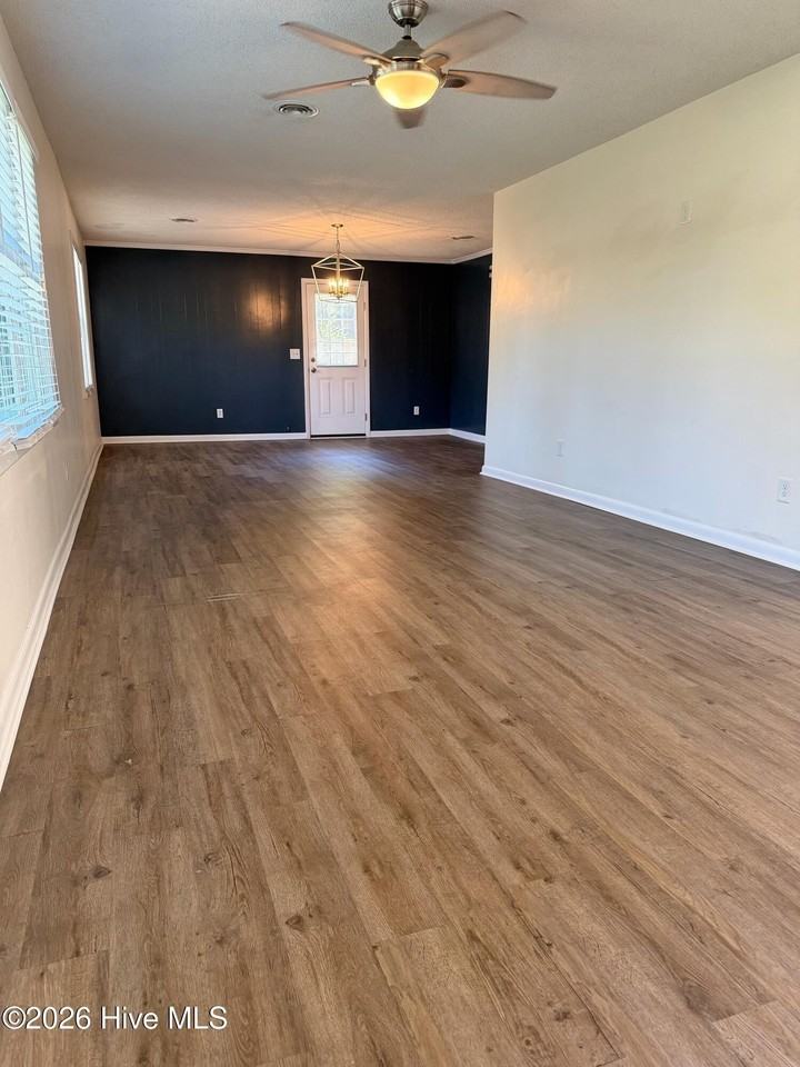 34 Heritage Ct - Photo 5 of 26