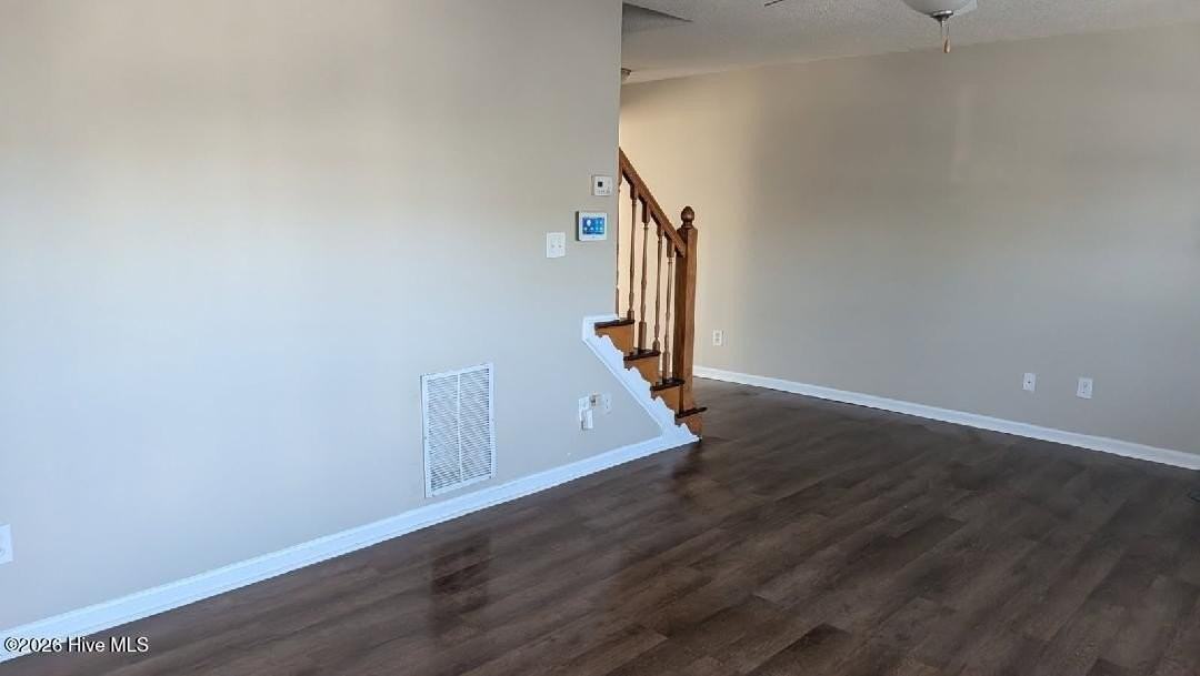 2116 Flagstone Ct #D10 - Photo 3 of 6