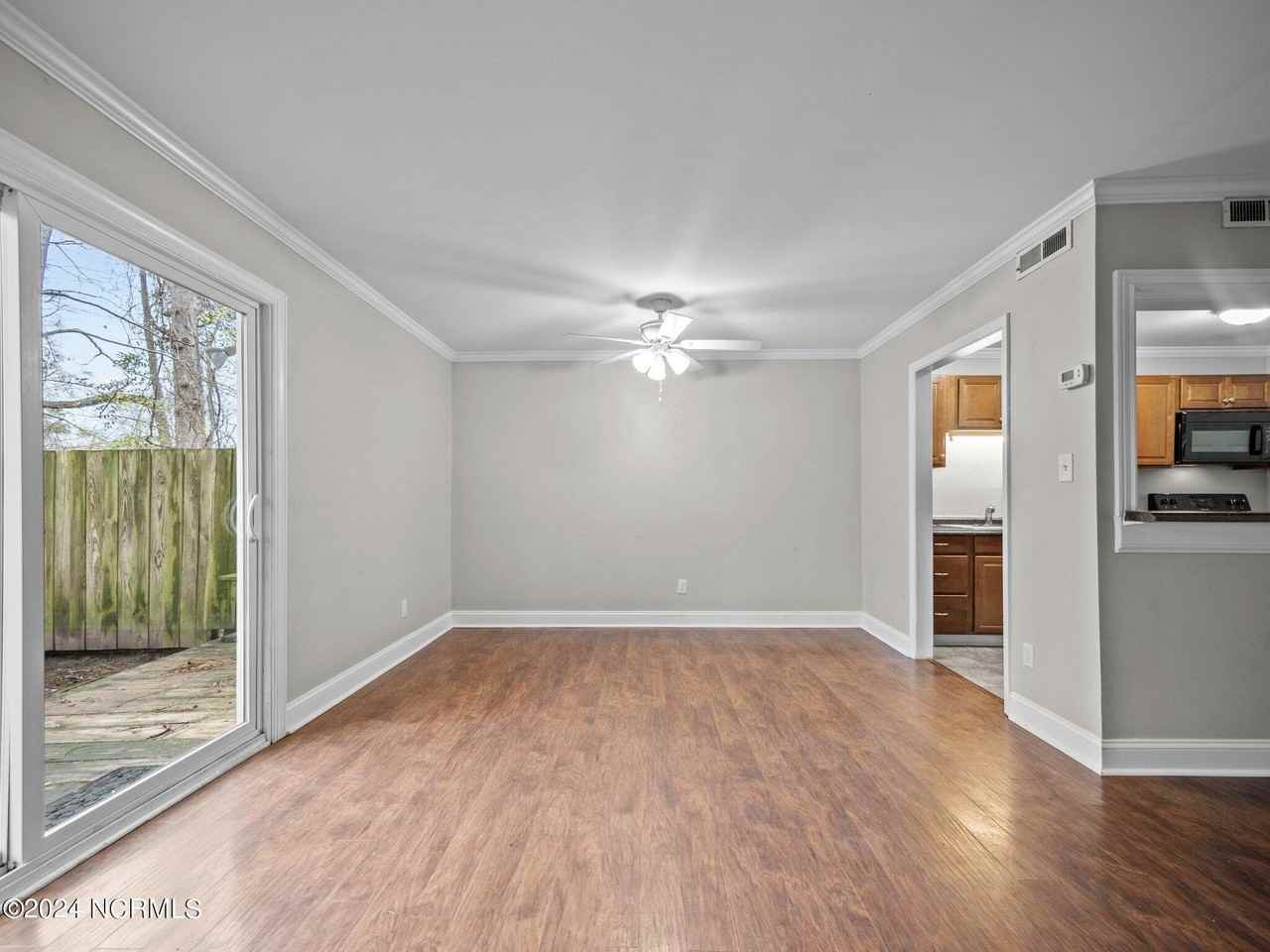 4 S Onsville Pl - Photo 6 of 19