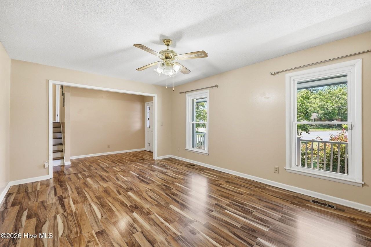 5914 Ormskirk Dr - Photo 6 of 50